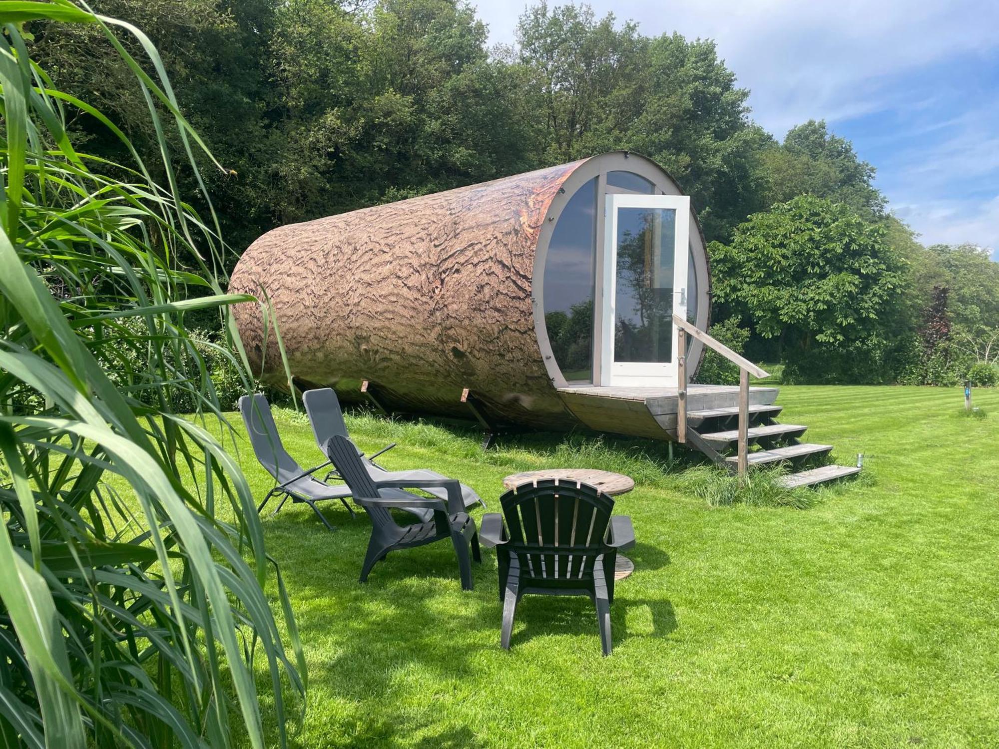Eco-Lodge Locatie De Boergondier De Krim Екстериор снимка